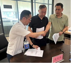 舊梯更新,奧瑪斯人在行動(dòng) 舊梯更新,奧瑪斯人在行動(dòng)