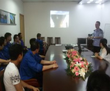 公司掀起新一輪安全教育高潮